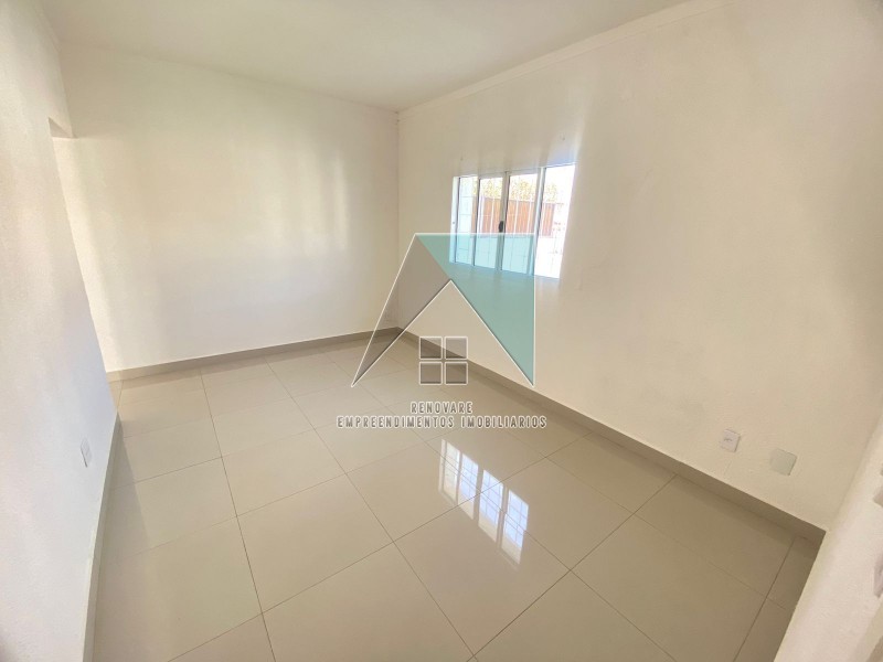 Casa à venda com 2 quartos, 77m² - Foto 4