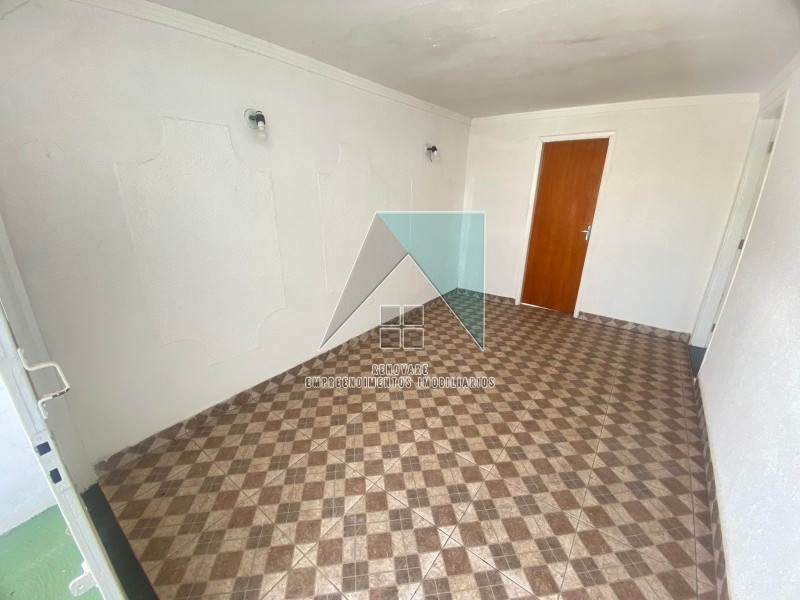 Casa à venda com 2 quartos, 77m² - Foto 2