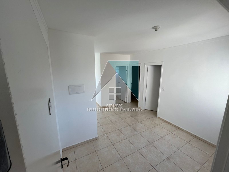 Apartamento à venda e aluguel com 2 quartos, 42m² - Foto 4