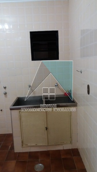 Casa à venda com 3 quartos, 194m² - Foto 30