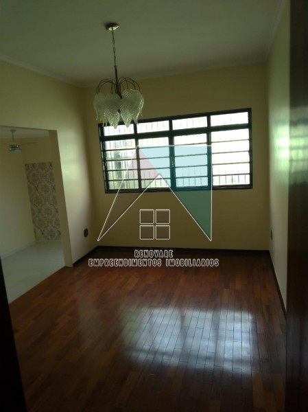 Casa à venda com 3 quartos, 194m² - Foto 15